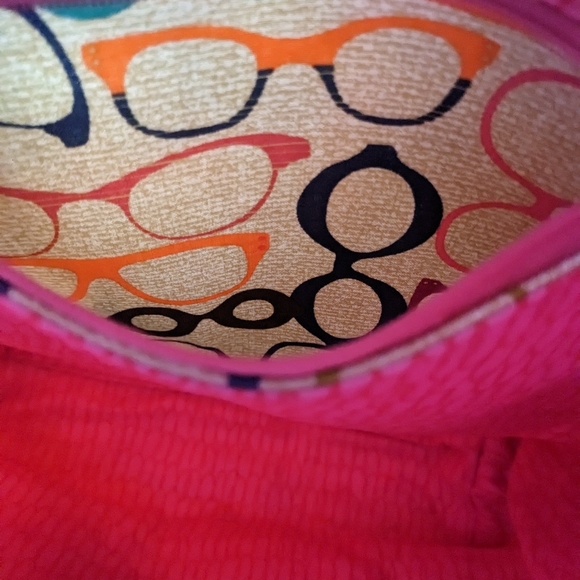 Super cute 'Casual Sax' eyeglasses tote - Picture 7 of 11